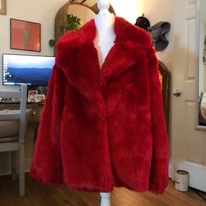 NEW UNWORN Faux Fur Coat